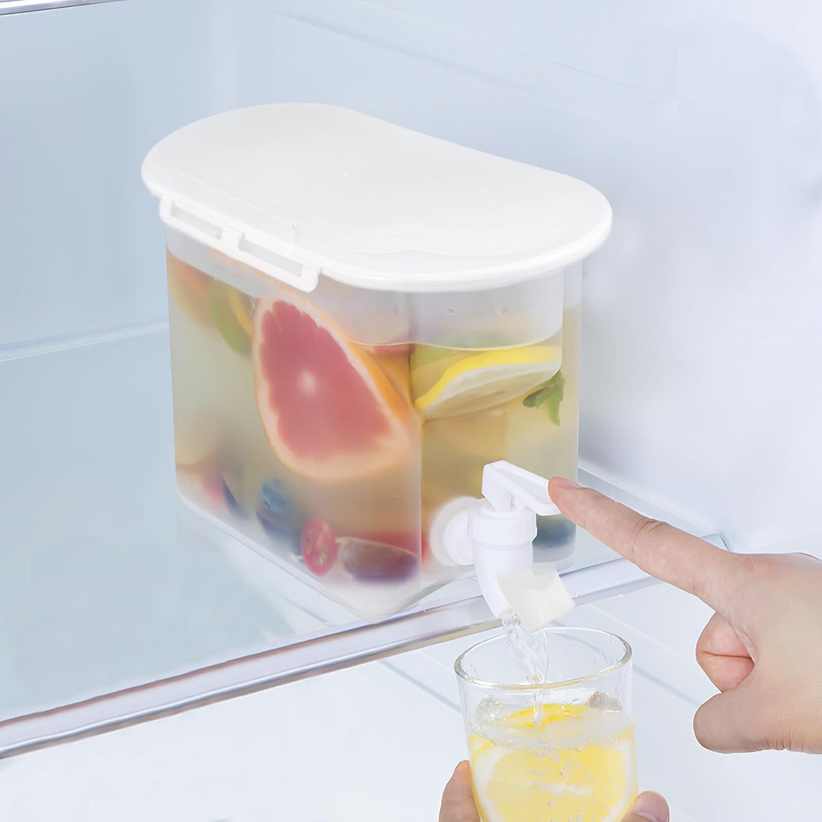 Water Jug with Faucet Large Capacity PP Container C370937