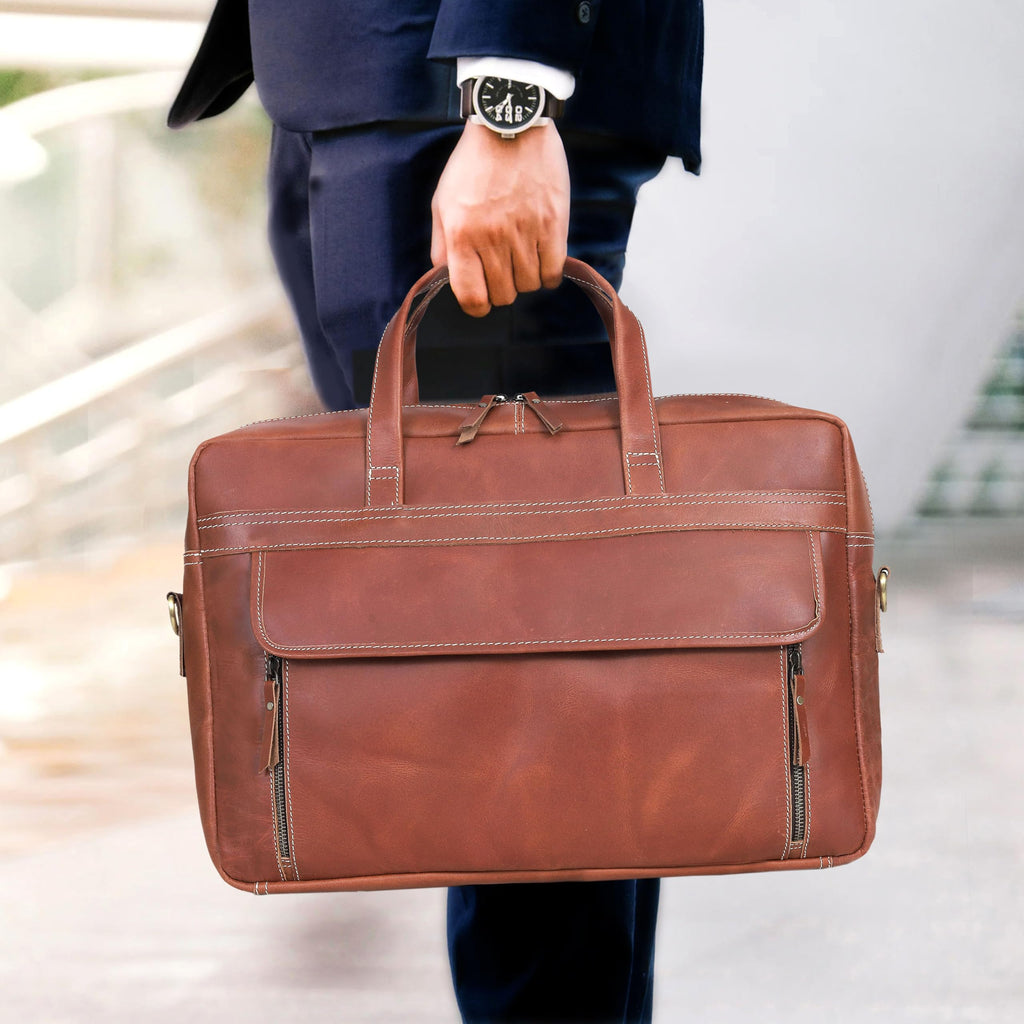 Full Grain Italian Leather Laptop Bag with Multiple Compartments M562493